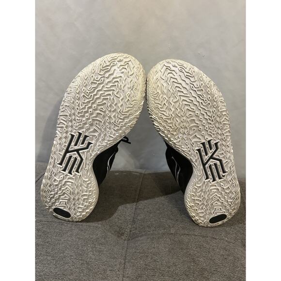 Nike Kyrie 7 TB Black Shoes Men\'s size 8.5 main image 6